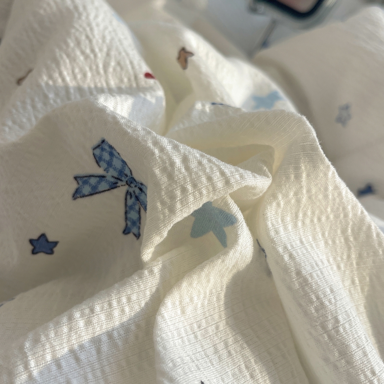 91家纺网 家纺一手货源 找家纺 梵克保罗 2026春夏新款全棉纯棉花边皱皱纱单夏被夏凉被空调被夏被四件套 云星结