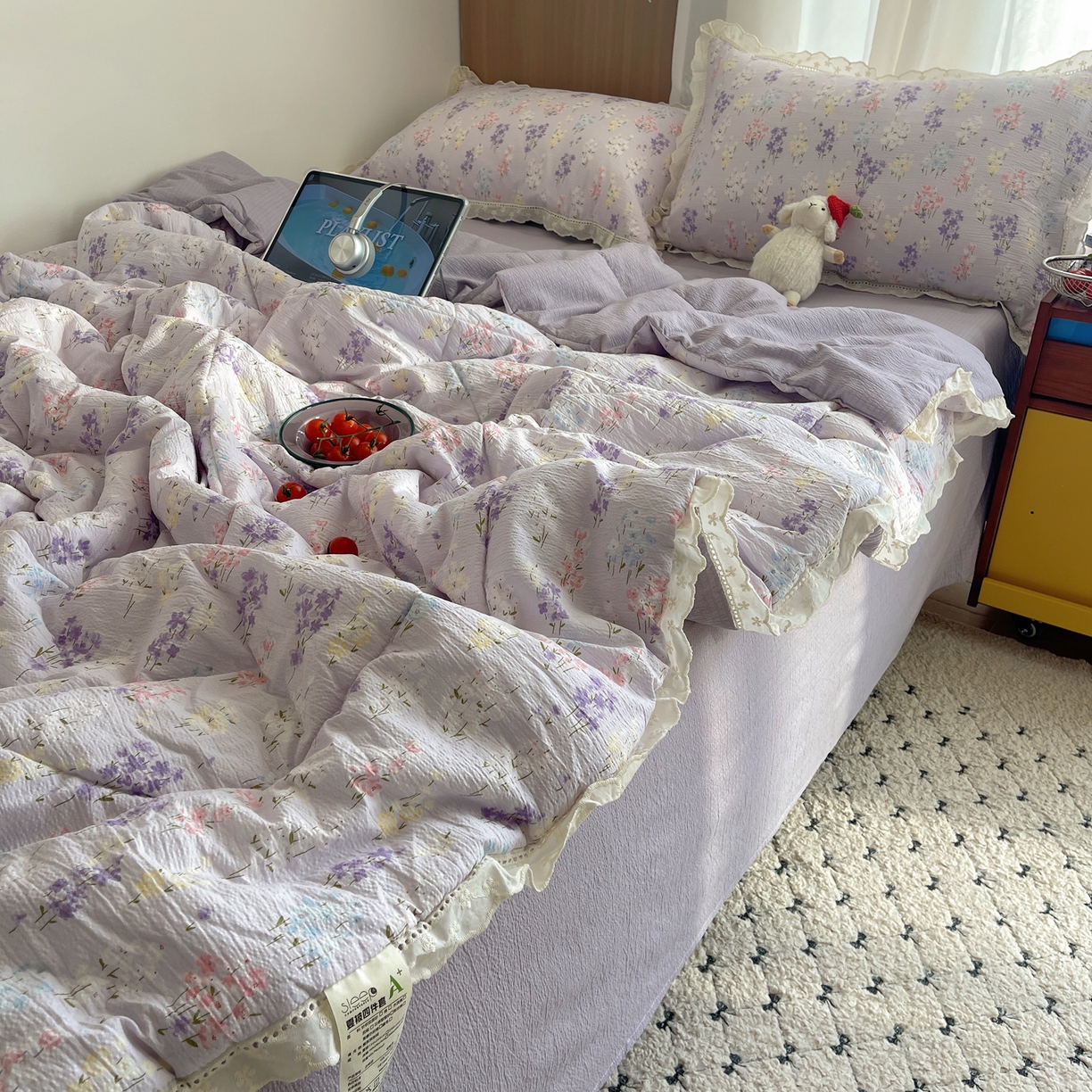 91家纺网 家纺一手货源 找家纺 梵克保罗 2026春夏新款全棉纯棉花边皱皱纱单夏被夏凉被空调被夏被四件套 紫菱花