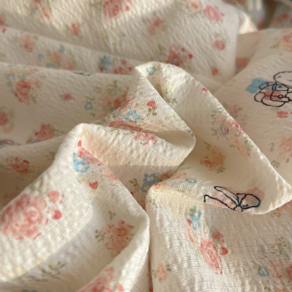 91家纺网 家纺一手货源 找家纺 梵克保罗 2026春夏新款全棉纯棉花边皱皱纱单夏被夏凉被空调被夏被四件套 花样KT