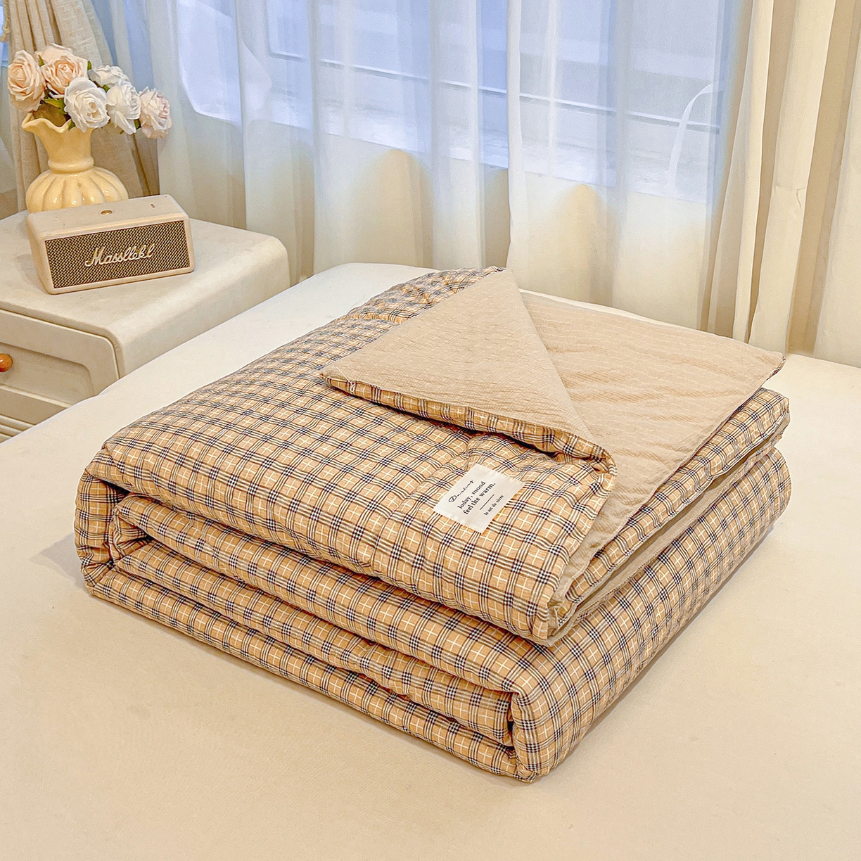 91家纺网 家纺一手货源 找家纺 老帅的工厂店 2026新款无印风泡芙棉大豆夏被 焦糖布朗