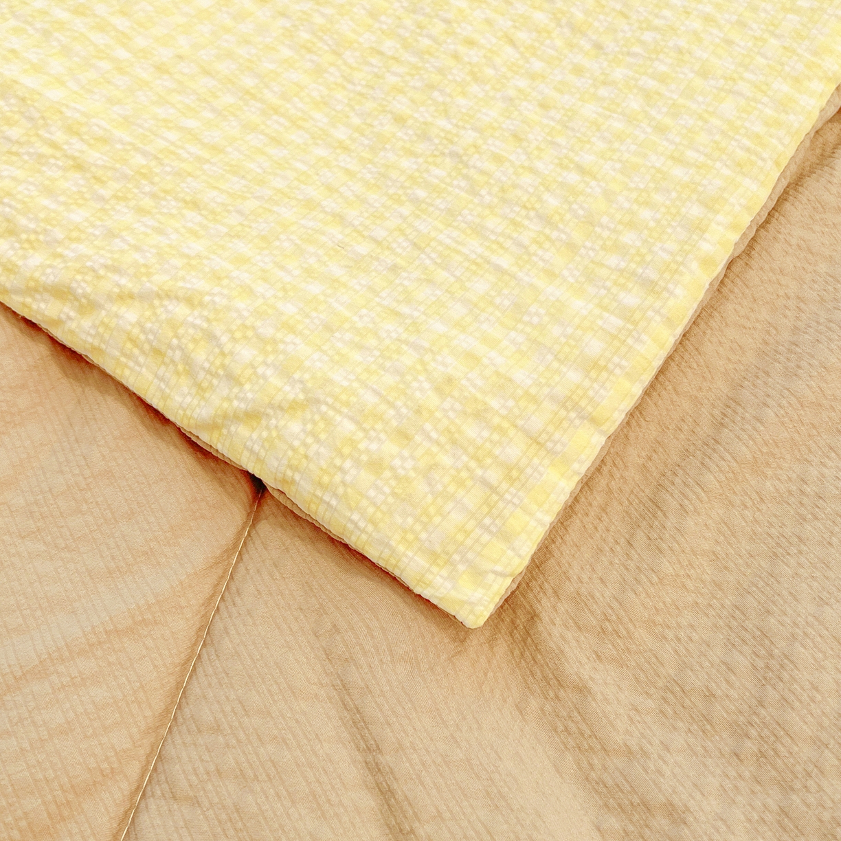 91家纺网 家纺一手货源 找家纺 老帅的工厂店 2026新款无印风泡芙棉大豆夏被 奶油小方