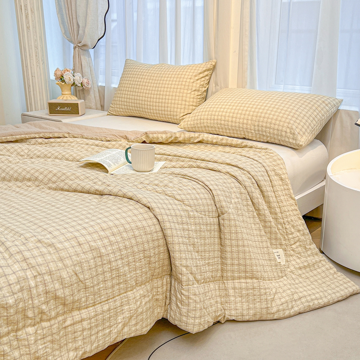 91家纺网 家纺一手货源 找家纺 老帅的工厂店 2026新款无印风泡芙棉大豆夏被 燕麦小格