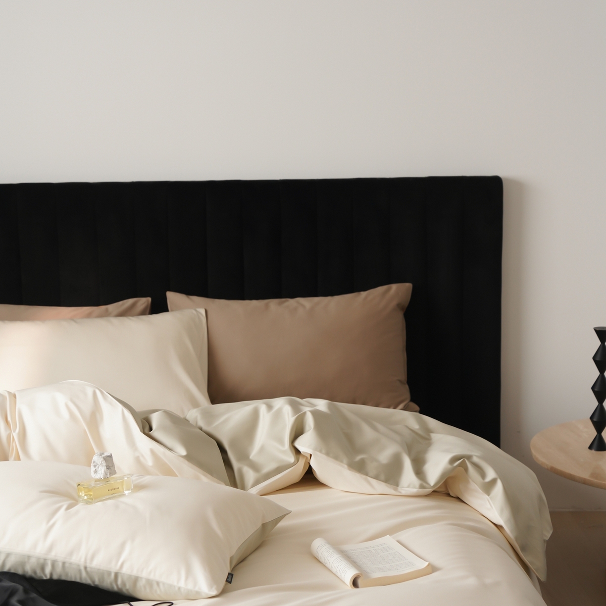 91家纺网 家纺一手货源 找家纺 （总）玉宇阁家居 2026春夏新款50S双股全棉纯棉贡缎拼色四件套