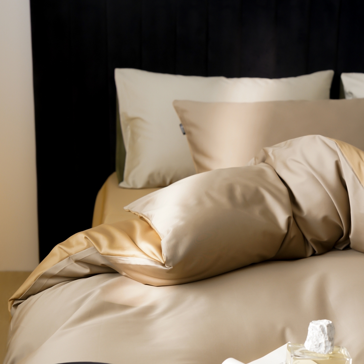 91家纺网 家纺一手货源 找家纺 玉宇阁家居 2026春夏新款50S双股全棉纯棉贡缎拼色四件套 春曦暖茶