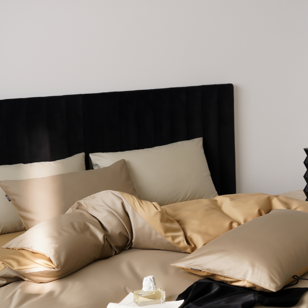 91家纺网 家纺一手货源 找家纺 玉宇阁家居 2026春夏新款50S双股全棉纯棉贡缎拼色四件套 春曦暖茶