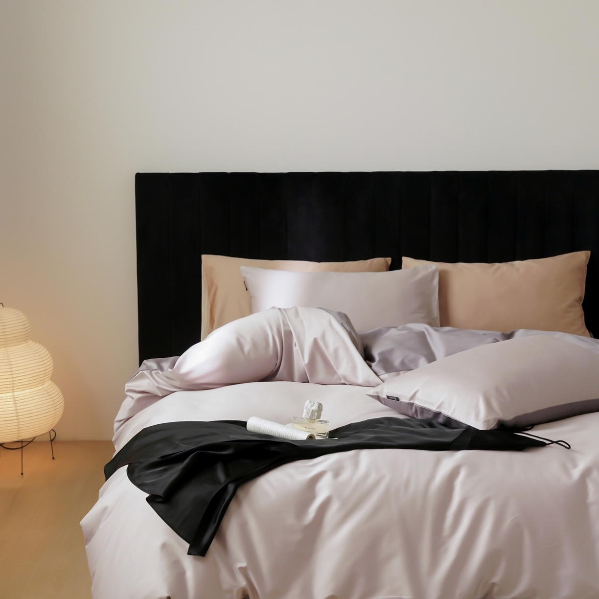 91家纺网 家纺一手货源 找家纺 玉宇阁家居 2026春夏新款50S双股全棉纯棉贡缎拼色四件套 空气紫灰