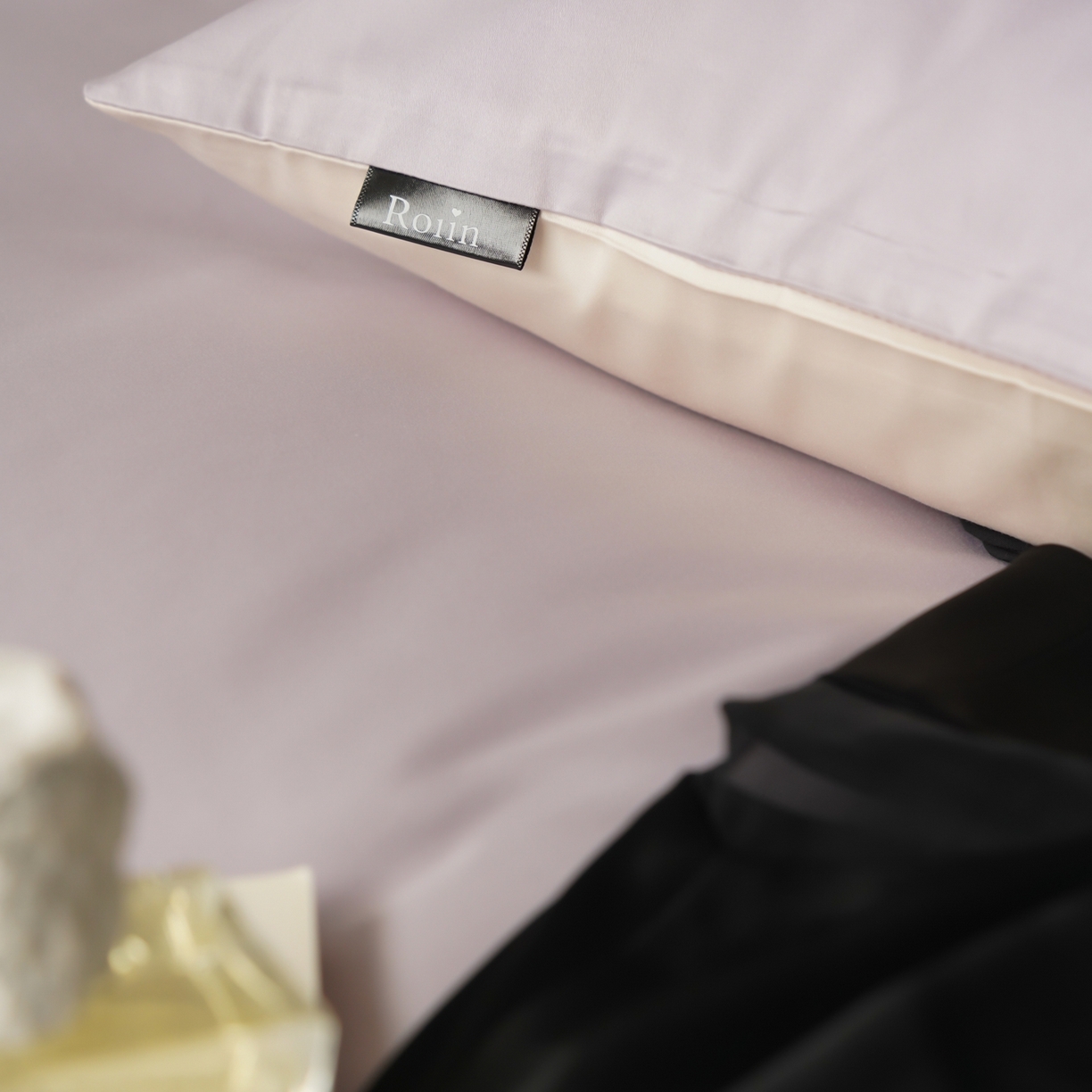 91家纺网 家纺一手货源 找家纺 玉宇阁家居 2026春夏新款50S双股全棉纯棉贡缎拼色四件套 珍珠紫玉