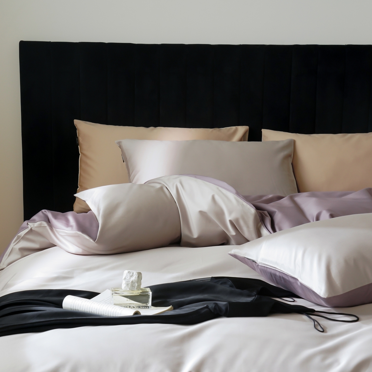 91家纺网 家纺一手货源 找家纺 玉宇阁家居 2026春夏新款50S双股全棉纯棉贡缎拼色四件套 空气灰紫