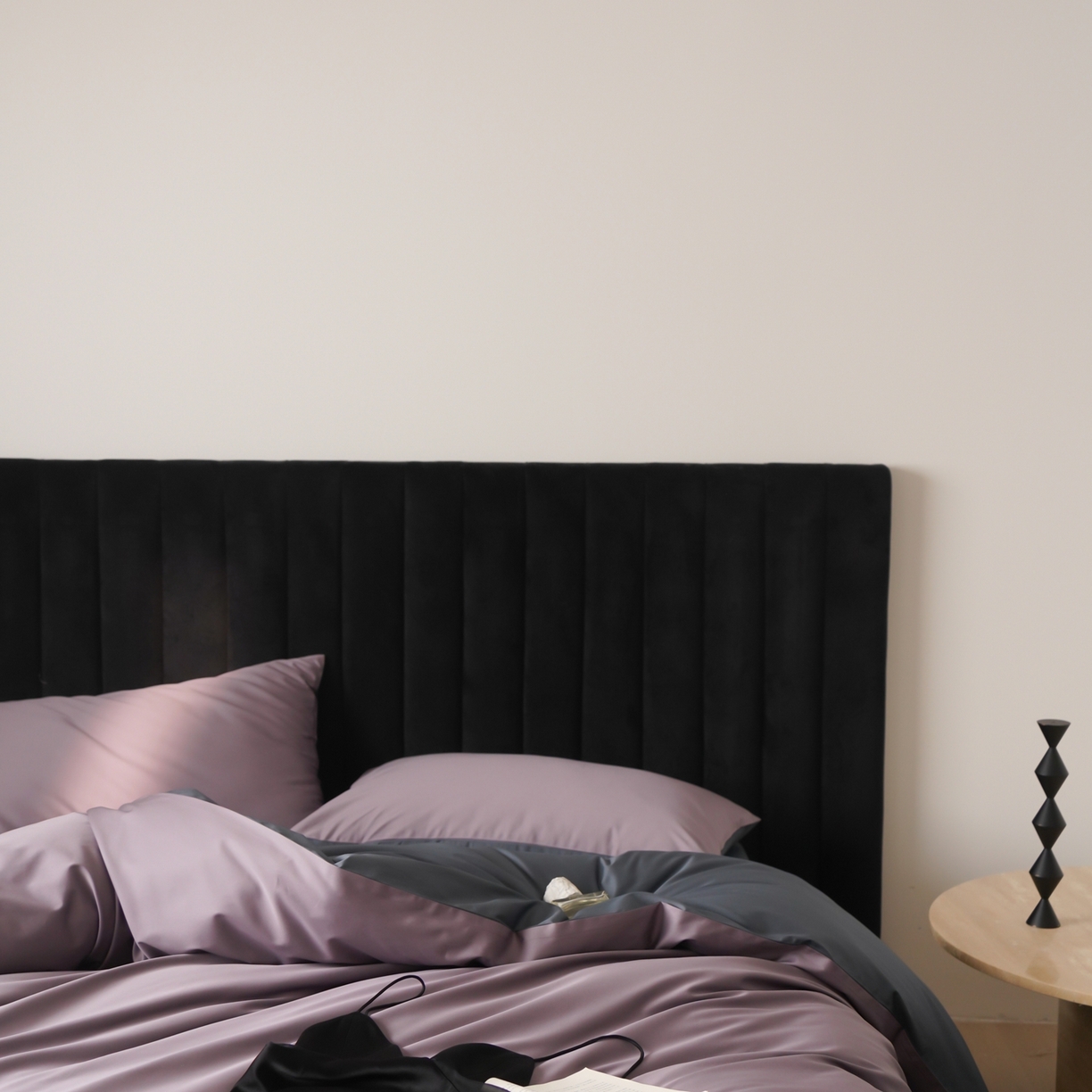 91家纺网 家纺一手货源 找家纺 玉宇阁家居 2026春夏新款50S双股全棉纯棉贡缎拼色四件套 暗夜星河