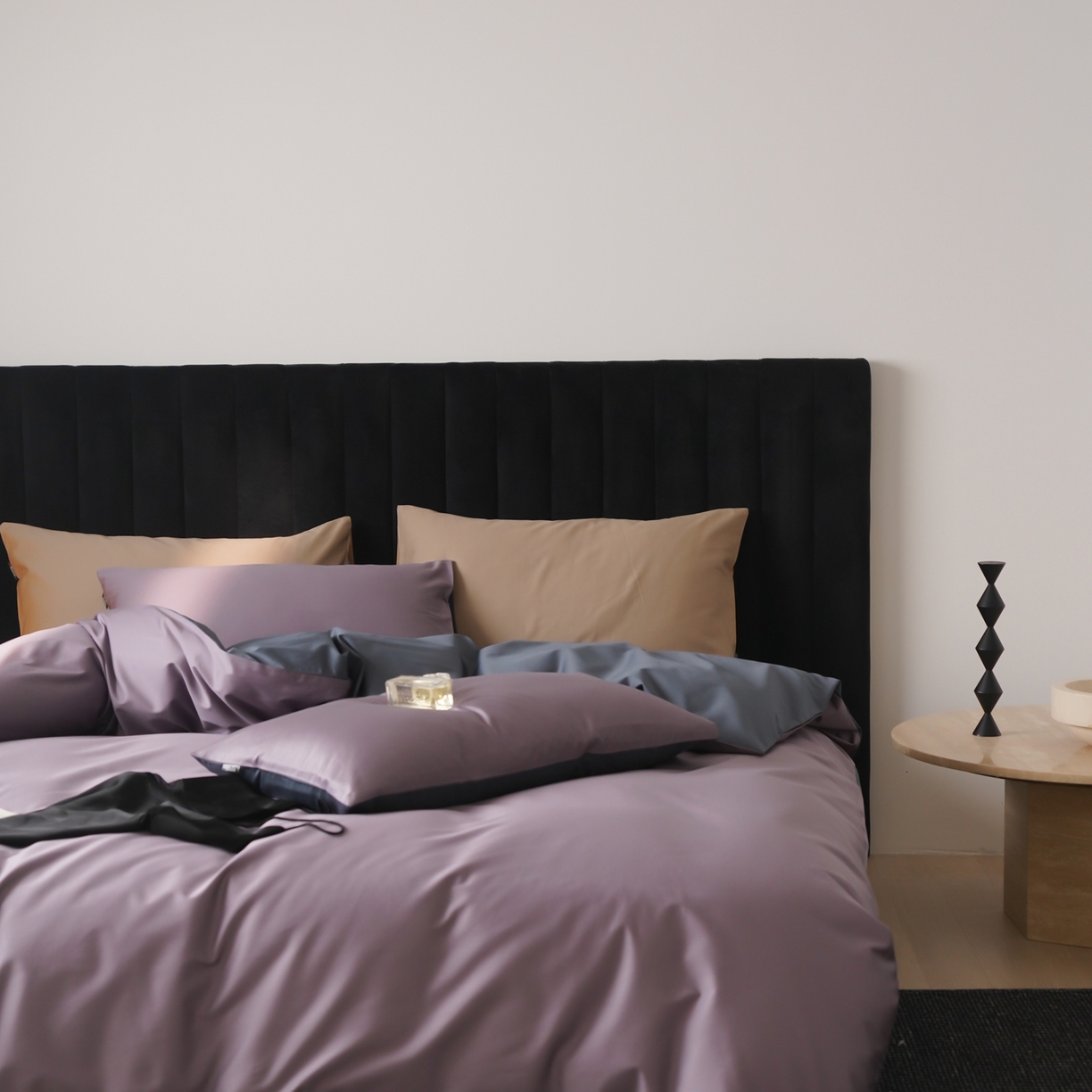 91家纺网 家纺一手货源 找家纺 玉宇阁家居 2026春夏新款50S双股全棉纯棉贡缎拼色四件套 暗夜星河