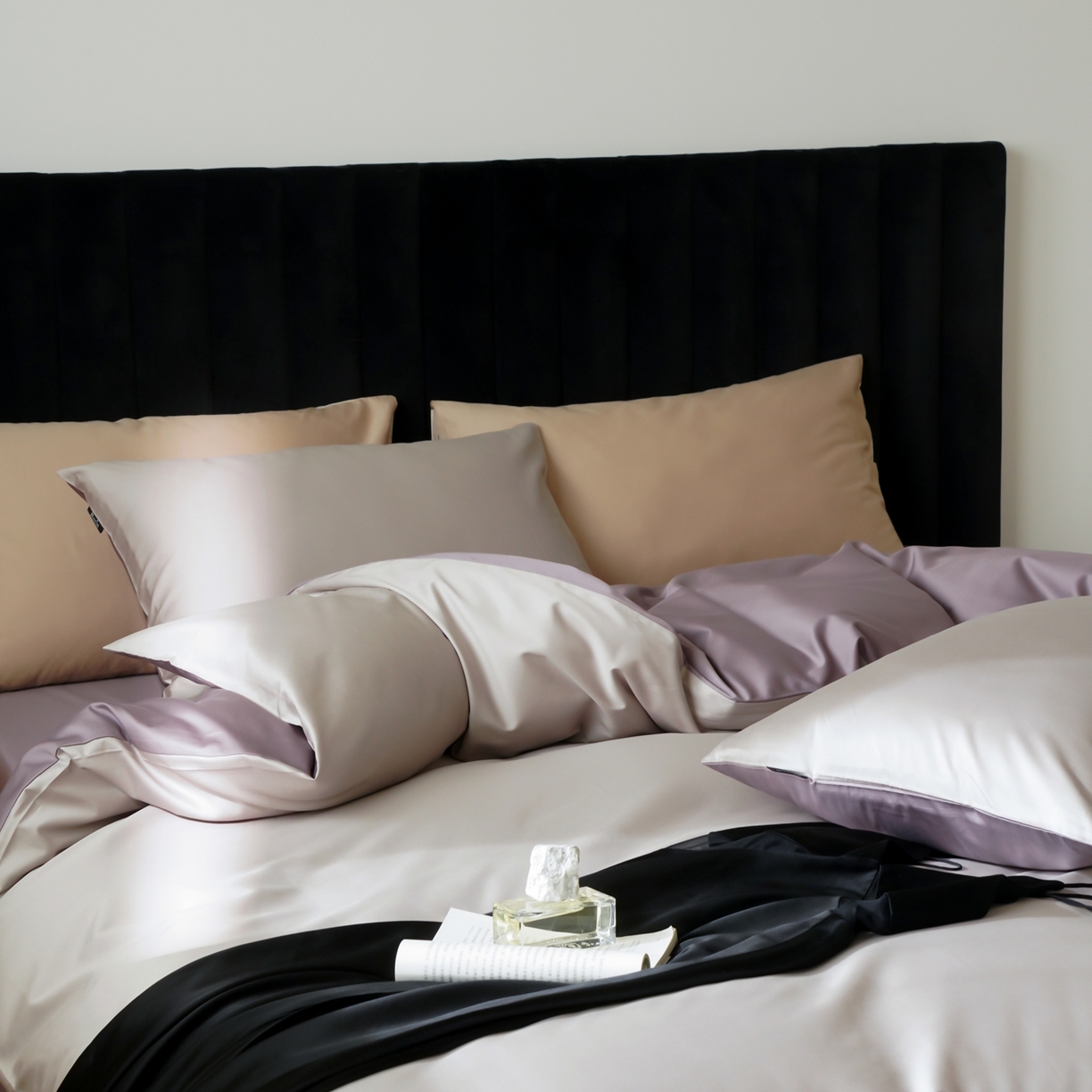 91家纺网 家纺一手货源 找家纺 玉宇阁家居 2026春夏新款50S双股全棉纯棉贡缎拼色四件套 空气灰紫