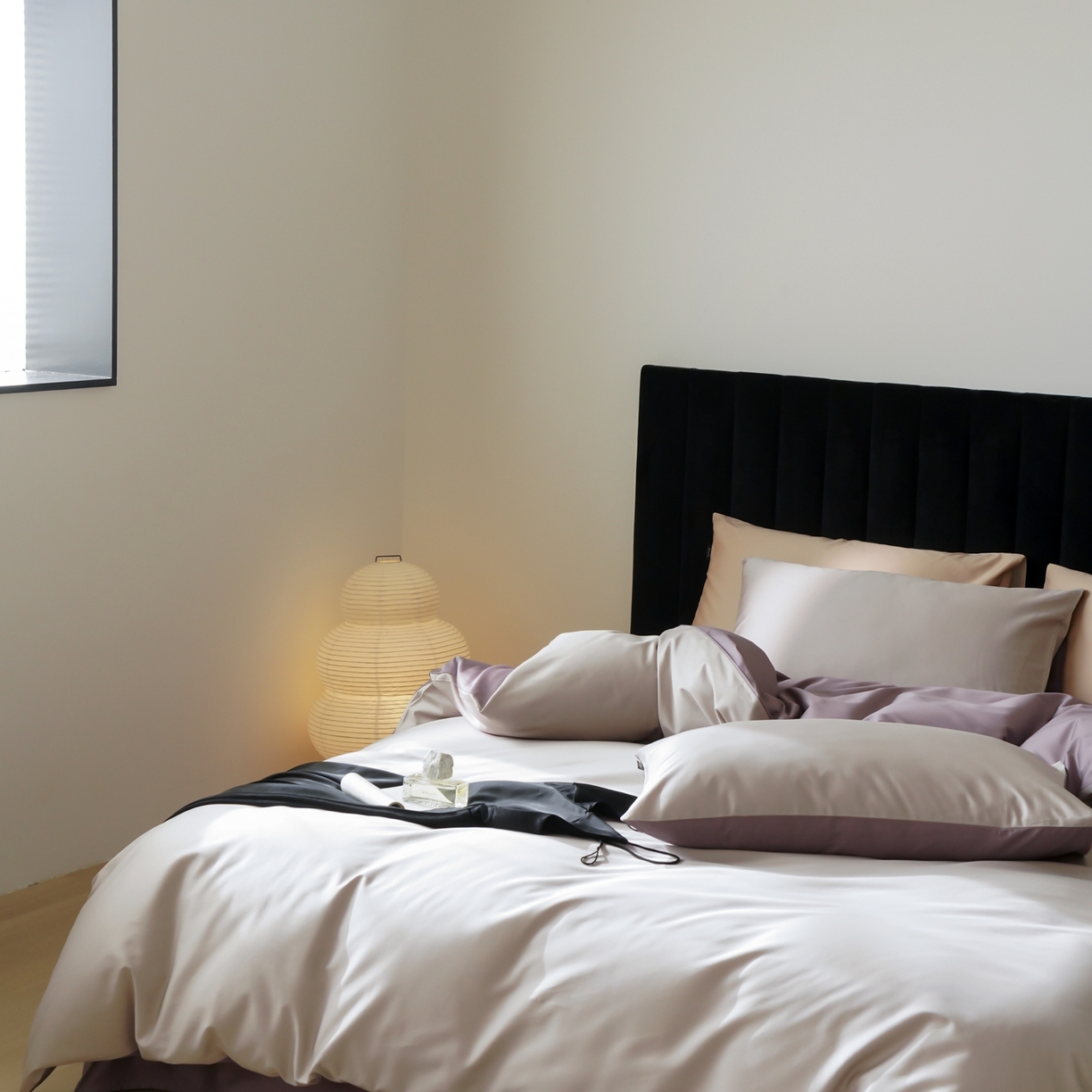 91家纺网 家纺一手货源 找家纺 玉宇阁家居 2026春夏新款50S双股全棉纯棉贡缎拼色四件套 空气灰紫