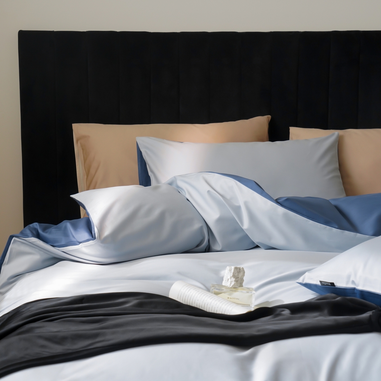 91家纺网 家纺一手货源 找家纺 玉宇阁家居 2026春夏新款50S双股全棉纯棉贡缎拼色四件套 锡兰星海