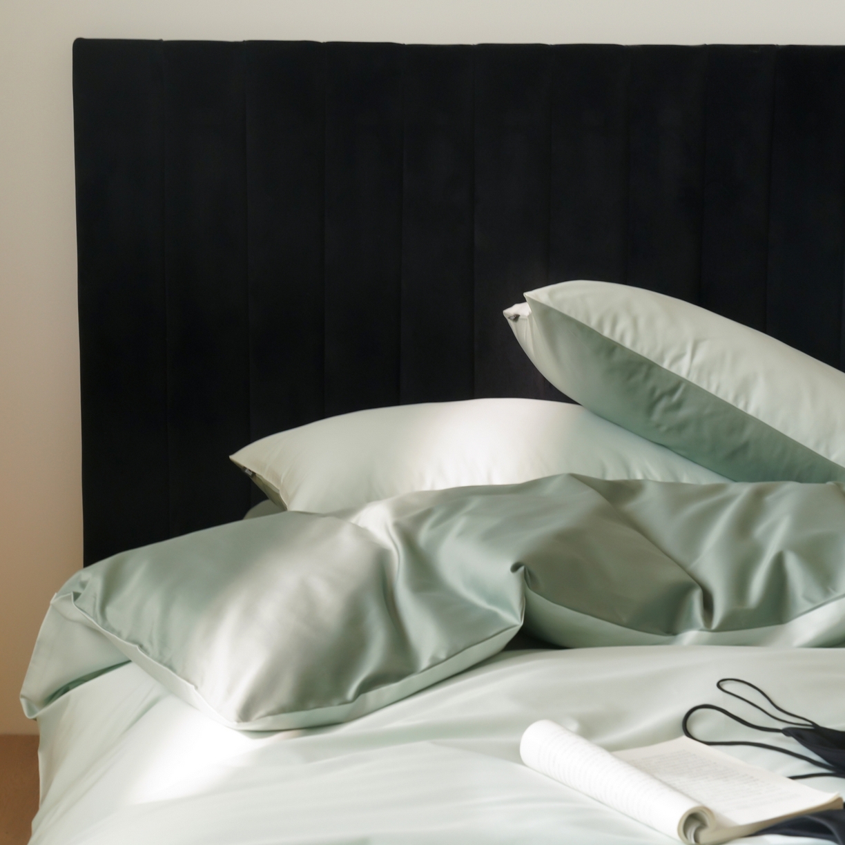 91家纺网 家纺一手货源 找家纺 玉宇阁家居 2026春夏新款50S双股全棉纯棉贡缎拼色四件套 奶酪薄荷