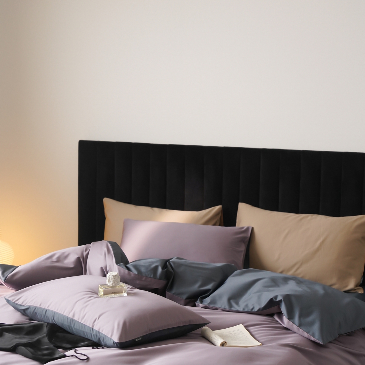 91家纺网 家纺一手货源 找家纺 玉宇阁家居 2026春夏新款50S双股全棉纯棉贡缎拼色四件套 暗夜星河