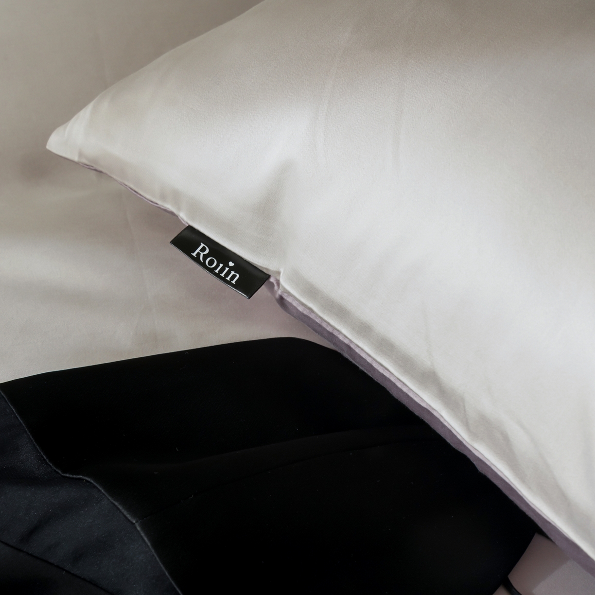 91家纺网 家纺一手货源 找家纺 玉宇阁家居 2026春夏新款50S双股全棉纯棉贡缎拼色四件套 空气灰紫