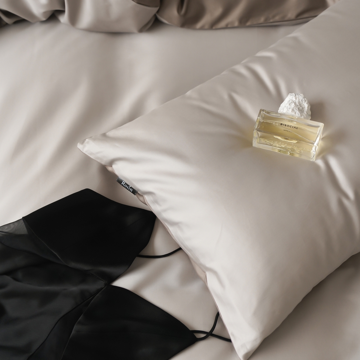 91家纺网 家纺一手货源 找家纺 玉宇阁家居 2026春夏新款50S双股全棉纯棉贡缎拼色四件套 春和日棕