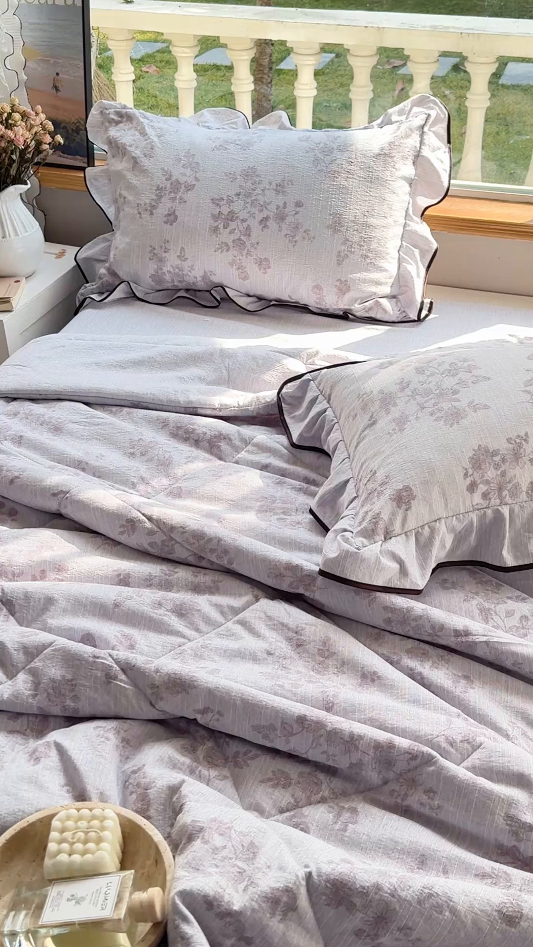 91家纺网 家纺一手货源 找家纺 梵克保罗 2026春夏新款提花色织花边夏被四件套单夏被空调被 粉樱浅眠