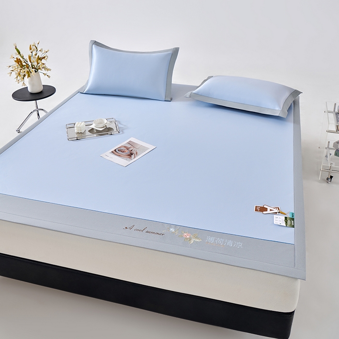 91家纺网 家纺一手货源 找家纺 小牛席业 2026新款双PE高凉感-薄荷清凉冰丝席凉席藤席竹席草席凉感席 蓝色