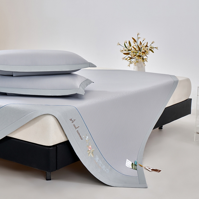 91家纺网 家纺一手货源 找家纺 小牛席业 2026新款双PE高凉感-薄荷清凉冰丝席凉席藤席竹席草席凉感席 灰色