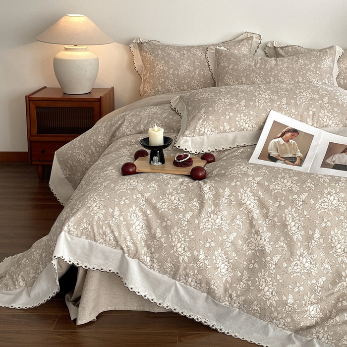 91家纺网 家纺一手货源 找家纺 慕晨 2026新款天丝莱赛尔棉麻数码印色织花边被套四件套高级田园美式直播热款 疏影