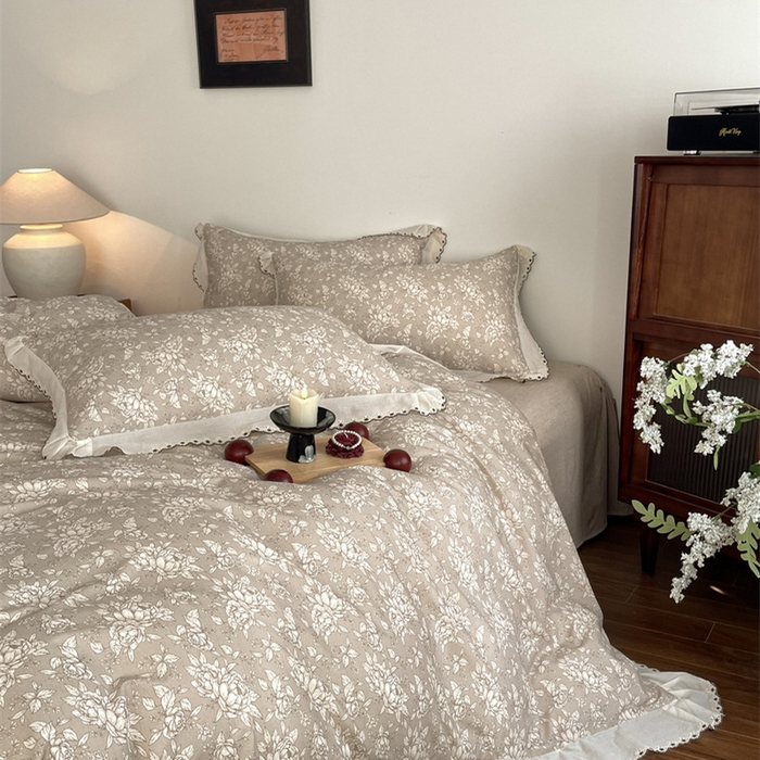 91家纺网 家纺一手货源 找家纺 慕晨 2026新款天丝莱赛尔棉麻数码印色织花边被套四件套高级田园美式直播热款 疏影