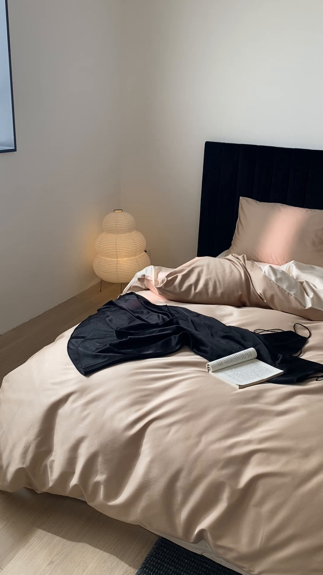 91家纺网 家纺一手货源 找家纺 玉宇阁家居 2026春夏新款50S双股全棉纯棉贡缎拼色四件套 晨曦浅玉