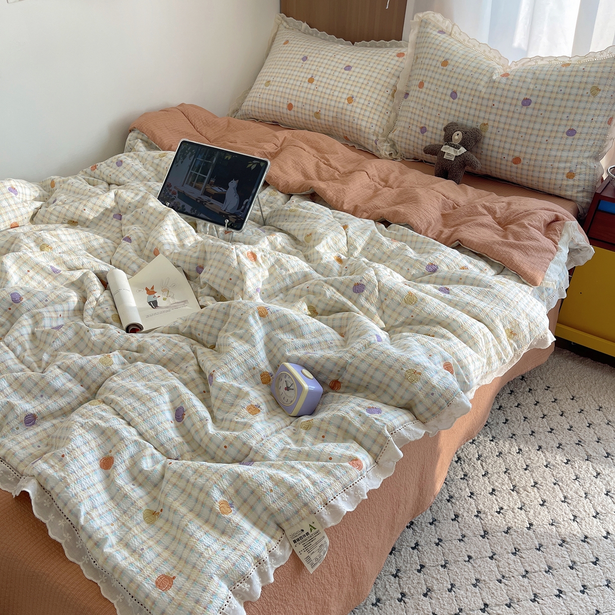 91家纺网 家纺一手货源 找家纺 梵克保罗 2026春夏新款全棉纯棉花边皱皱纱单夏被夏凉被空调被夏被四件套 南瓜格