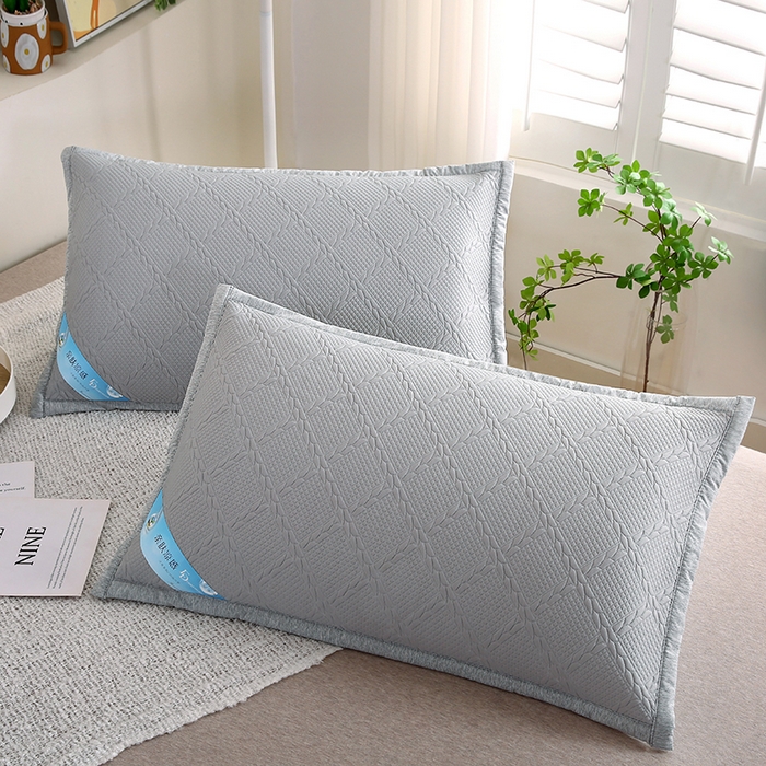 91家纺网 家纺一手货源 找家纺 小牛席业 2026新款藤蔓蝶香冷感豆豆枕套凉枕套夏天枕套冰丝枕套竹枕套藤枕套冰藤枕套 藤蔓碟香冷感豆豆枕套-灰色