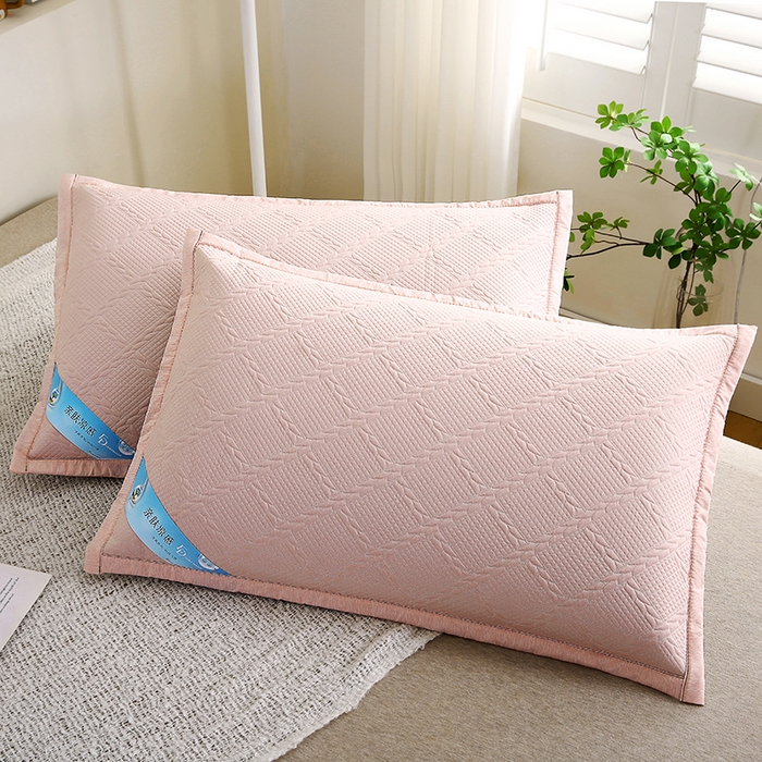 91家纺网 家纺一手货源 找家纺 小牛席业 2026新款藤蔓蝶香冷感豆豆枕套凉枕套夏天枕套冰丝枕套竹枕套藤枕套冰藤枕套 藤蔓碟香冷感豆豆枕套-粉色