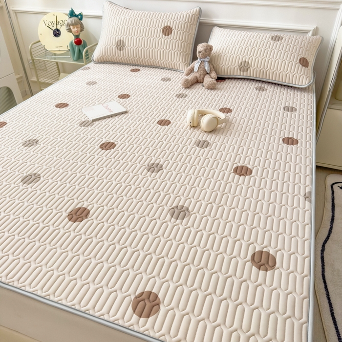 91家纺网 家纺一手货源 找家纺 丝羽坊 2026新款高密凉感丝印花乳胶凉席-平铺款 爱的圈圈