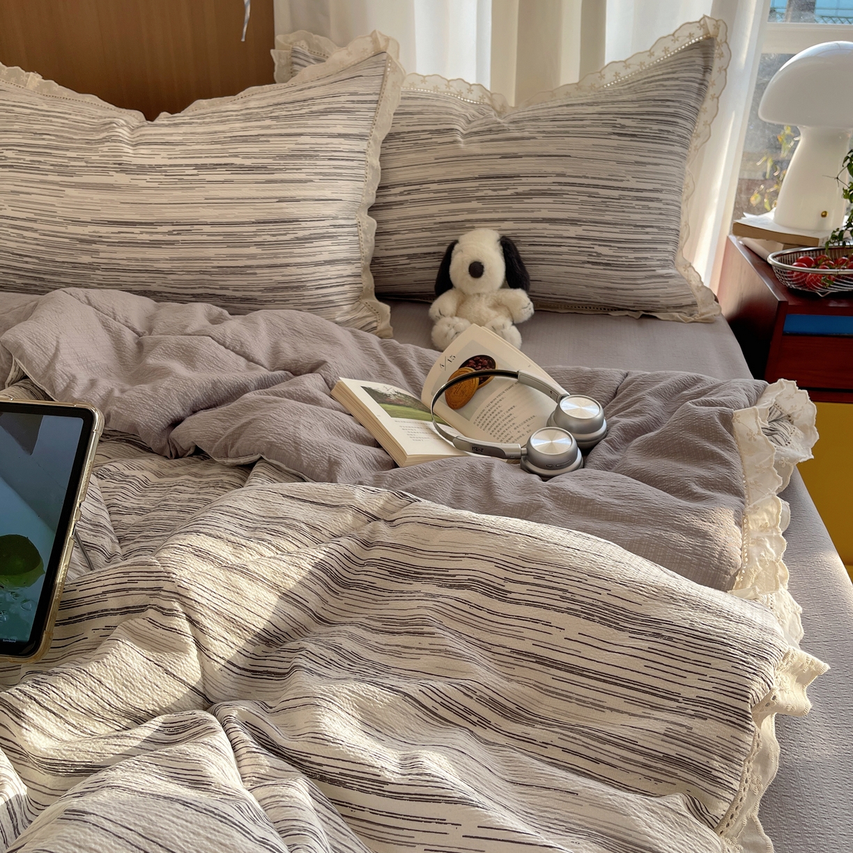 91家纺网 家纺一手货源 找家纺 梵克保罗 2026春夏新款全棉纯棉花边皱皱纱单夏被夏凉被空调被夏被四件套 素锦纹