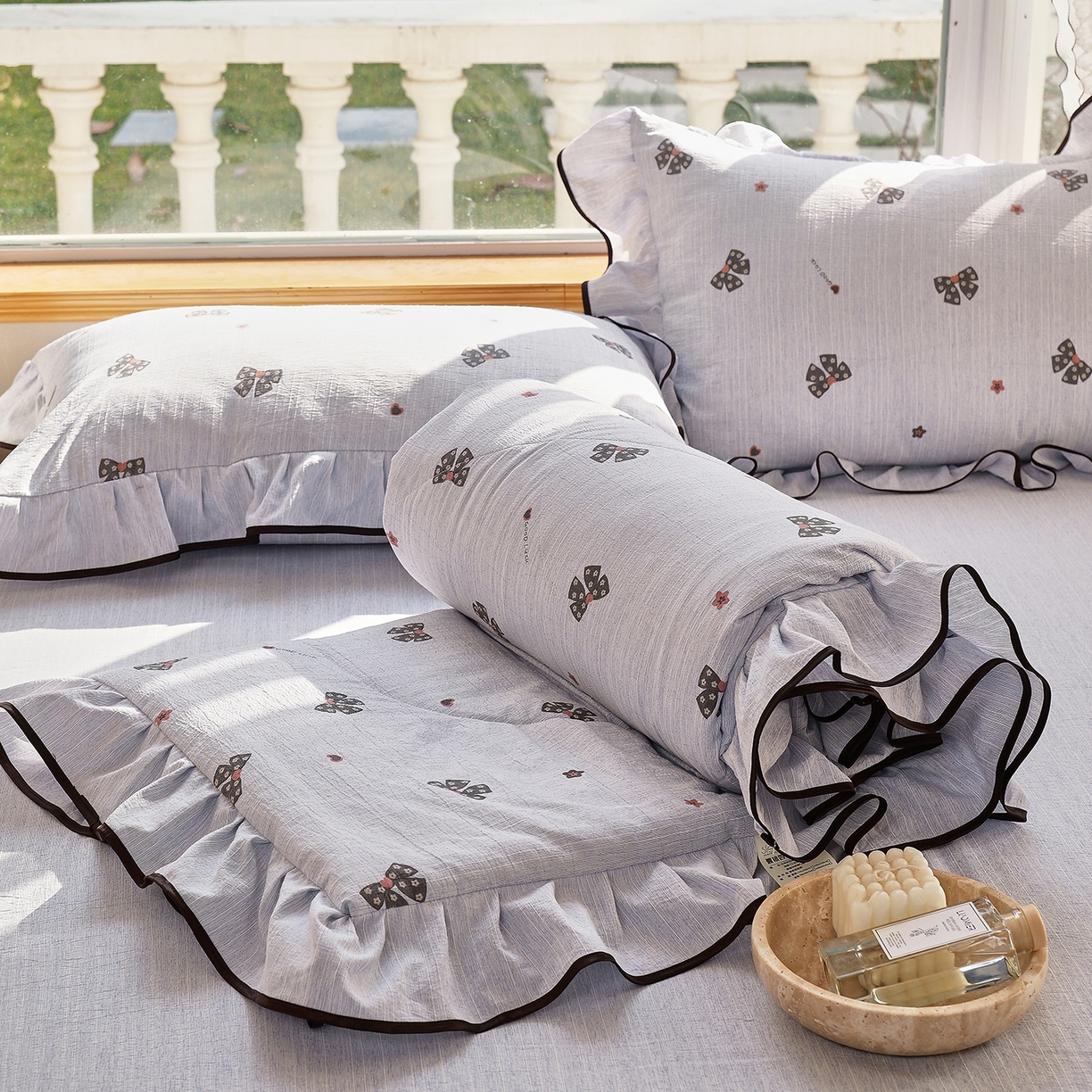 91家纺网 家纺一手货源 找家纺 梵克保罗 2026春夏新款提花色织花边夏被四件套单夏被空调被 星语心结