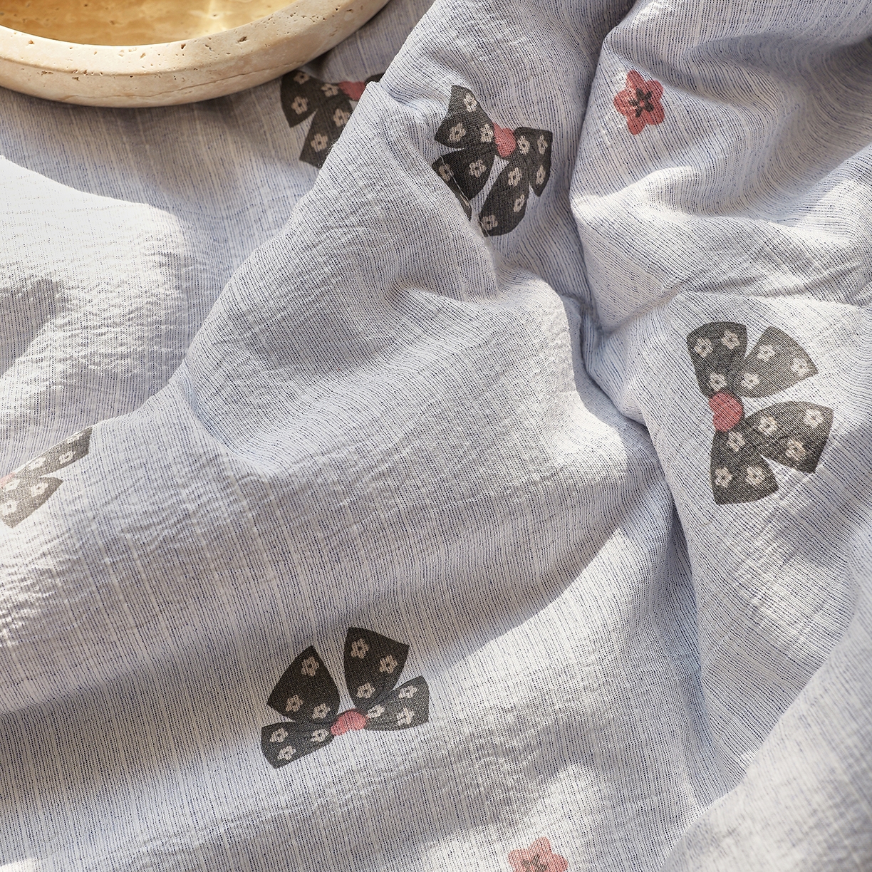 91家纺网 家纺一手货源 找家纺 梵克保罗 2026春夏新款提花色织花边夏被四件套单夏被空调被 星语心结