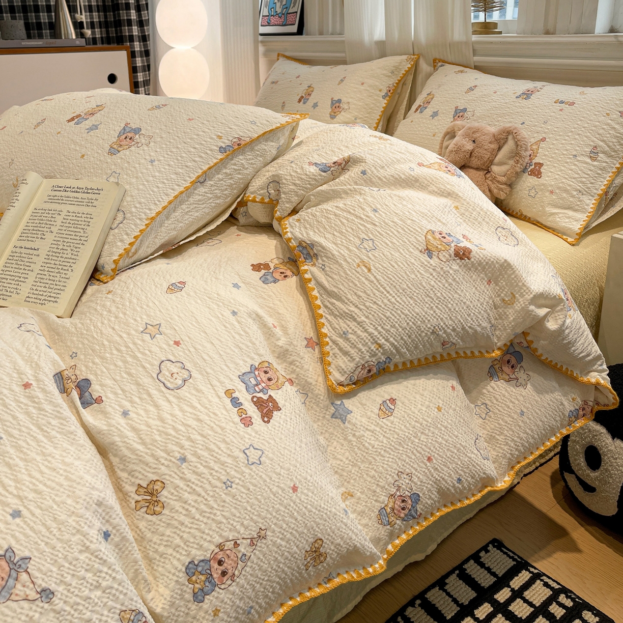 91家纺网 家纺一手货源 找家纺 源舍家纺 2026新款泡芙纱贝壳绣四件套 摇摇星人