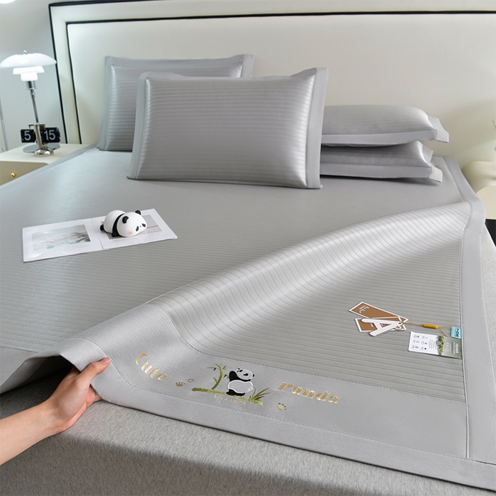 91家纺网 家纺一手货源 找家纺 （总）小牛席业 2026新款条纹爱家熊猫冰丝席藤席冰藤席冰丝席可机洗凉感冰丝席豆豆席PE霸王