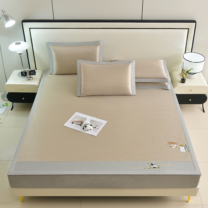 91家纺网 家纺一手货源 找家纺 （总）小牛席业 2026新款条纹爱家熊猫冰丝席藤席冰藤席冰丝席可机洗凉感冰丝席豆豆席PE霸王