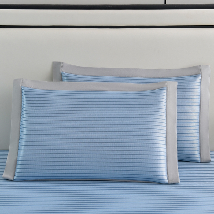 91家纺网 家纺一手货源 找家纺 小牛席业 2026新款条纹爱家熊猫冰丝席藤席冰藤席冰丝席可机洗凉感冰丝席豆豆席PE霸王 蓝色