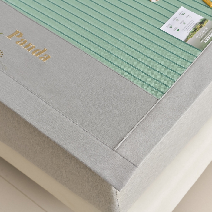 91家纺网 家纺一手货源 找家纺 小牛席业 2026新款条纹爱家熊猫冰丝席藤席冰藤席冰丝席可机洗凉感冰丝席豆豆席PE霸王 绿色