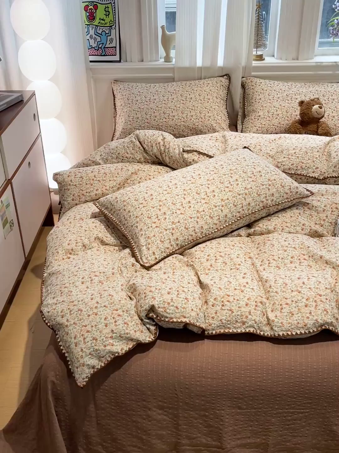 91家纺网 家纺一手货源 找家纺 源舍家纺 2026新款泡芙纱贝壳绣四件套 青涩樱桃