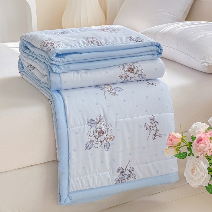 91家纺网 家纺一手货源 找家纺 好欣怡家纺 2026新款水洗棉夏被空调被被子被芯印花小清新夏凉被直播热款水洗棉包边款-蓝樱