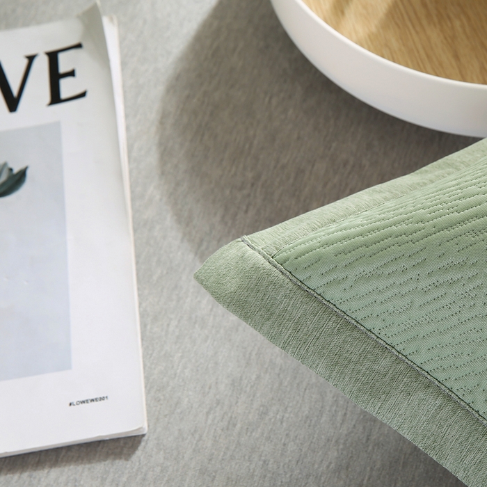 91家纺网 家纺一手货源 找家纺 小牛席业 2026新款小斜纹冷感豆豆枕套凉枕套夏天枕套冰丝枕套竹枕套藤枕套冰藤枕套 小斜纹冷感豆豆枕套-绿色