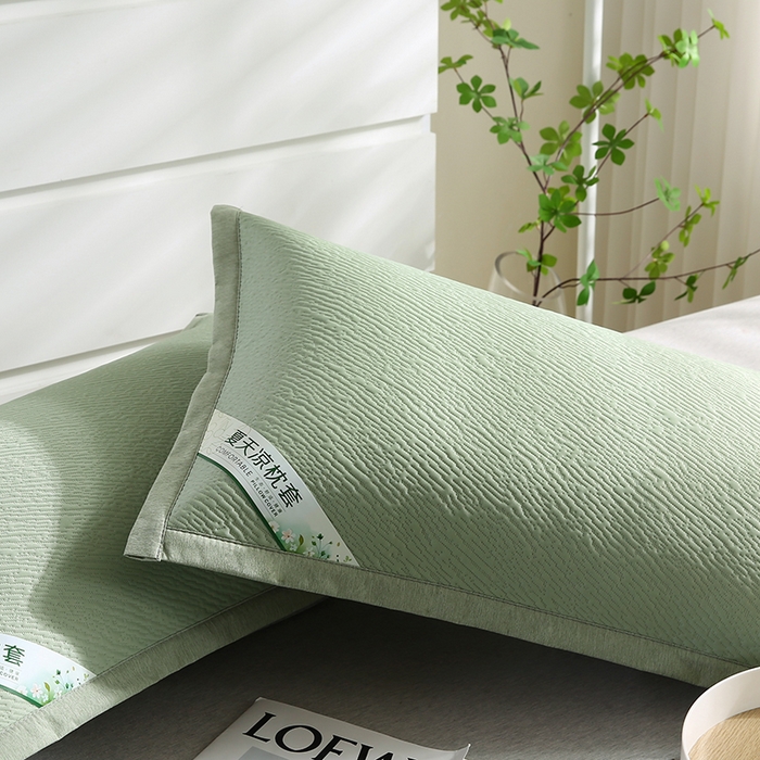 91家纺网 家纺一手货源 找家纺 小牛席业 2026新款小斜纹冷感豆豆枕套凉枕套夏天枕套冰丝枕套竹枕套藤枕套冰藤枕套 小斜纹冷感豆豆枕套-绿色