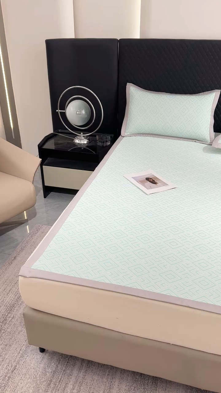 91家纺网 家纺一手货源 找家纺 999家纺 2026新款高端轻奢复合PE中分子乙纶凉感大提花凉席软席 山水