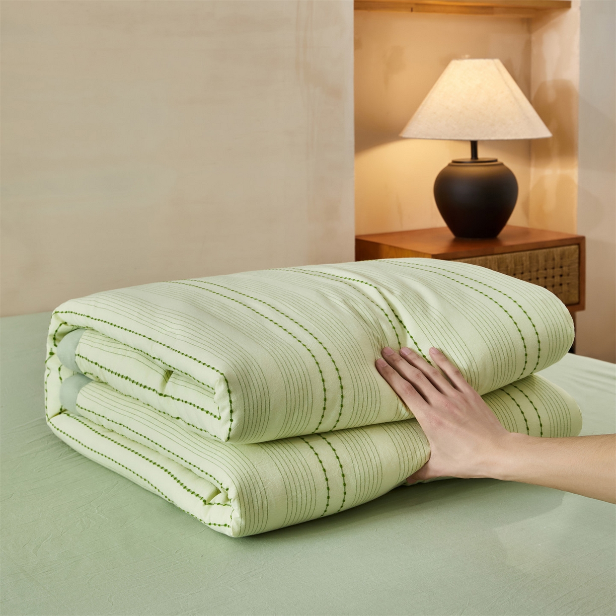 91家纺网 家纺一手货源 找家纺 恬思语家纺 2026新款全棉色织提花棉花夏被夏凉被空调被-流光 流光-绿