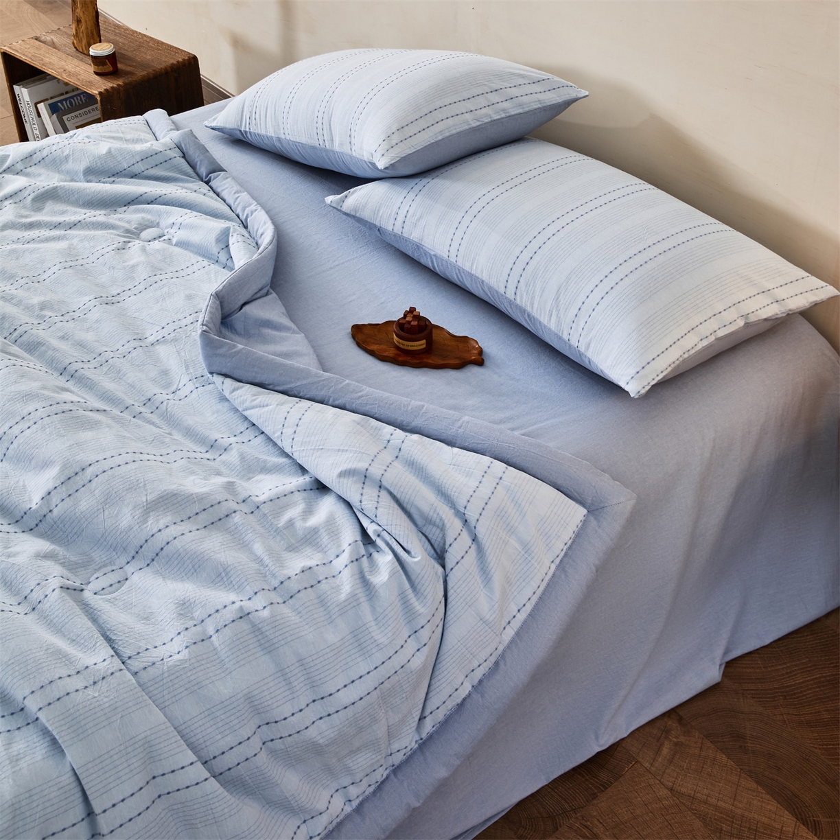 91家纺网 家纺一手货源 找家纺 恬思语家纺 2026新款全棉色织提花棉花夏被夏凉被空调被-流光 流光-蓝