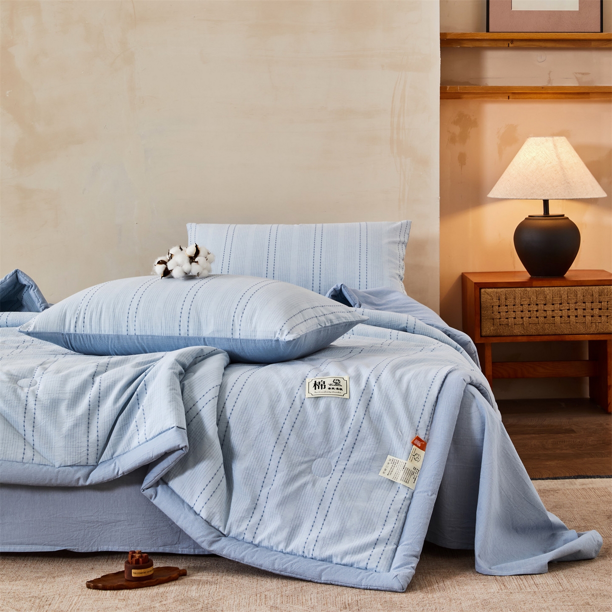 91家纺网 家纺一手货源 找家纺 恬思语家纺 2026新款全棉色织提花棉花夏被夏凉被空调被-流光 流光-蓝