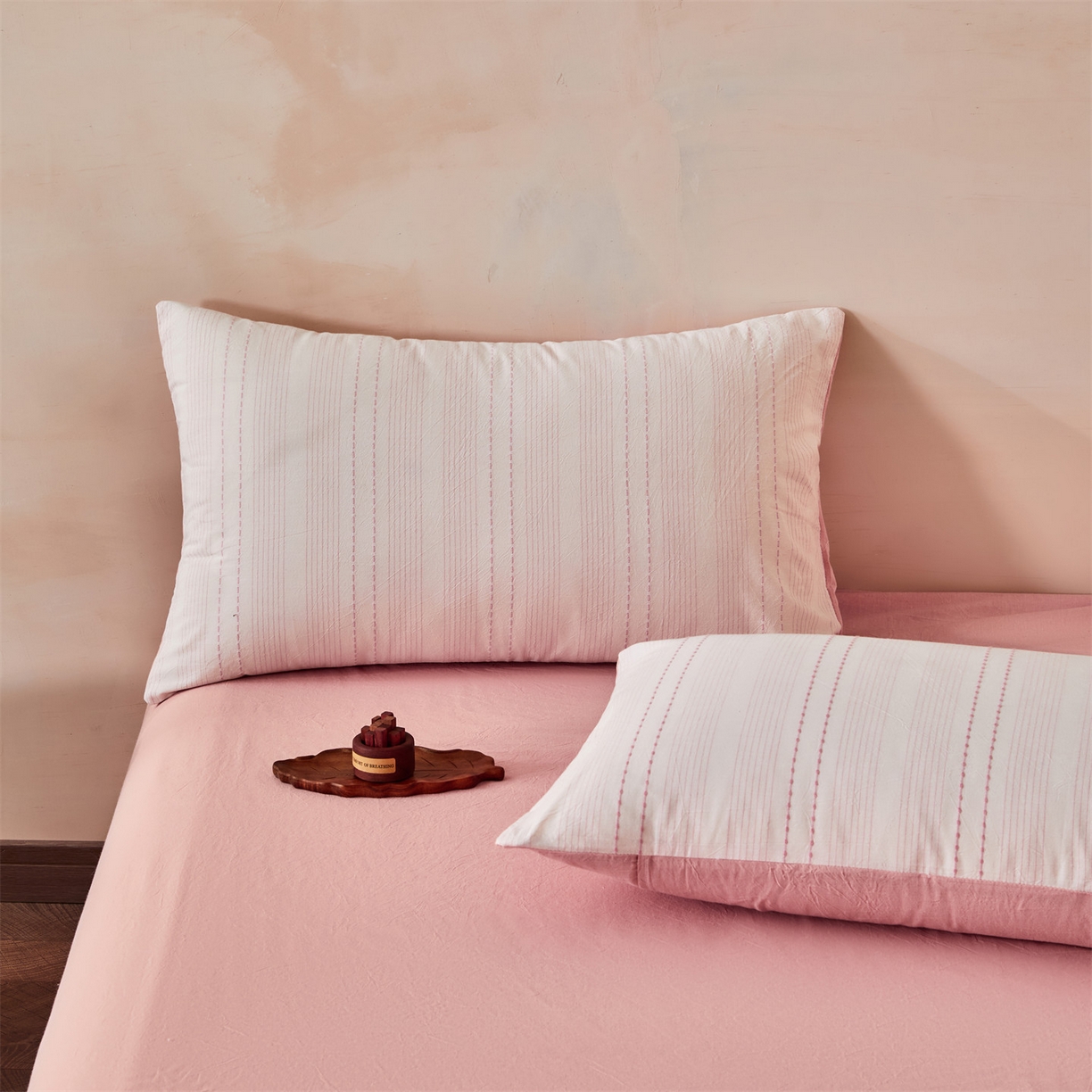 91家纺网 家纺一手货源 找家纺 恬思语家纺 2026新款全棉色织提花棉花夏被夏凉被空调被-流光 流光-粉