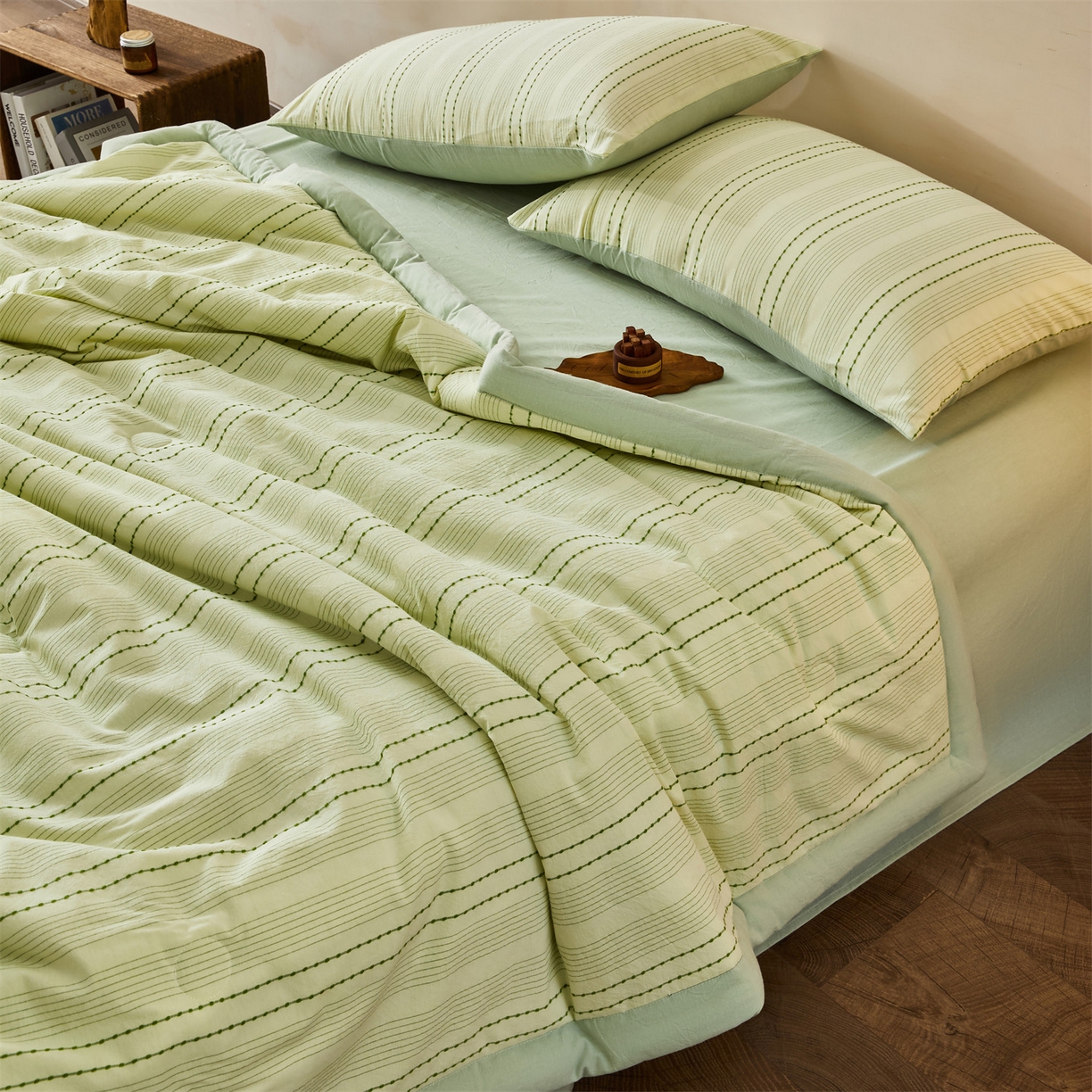 91家纺网 家纺一手货源 找家纺 恬思语家纺 2026新款全棉色织提花棉花夏被夏凉被空调被-流光 流光-绿