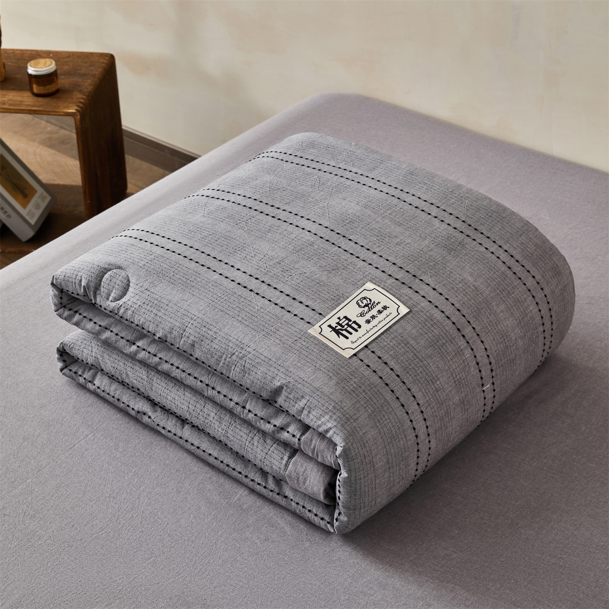 91家纺网 家纺一手货源 找家纺 恬思语家纺 2026新款全棉色织提花棉花夏被夏凉被空调被-流光 流光-灰